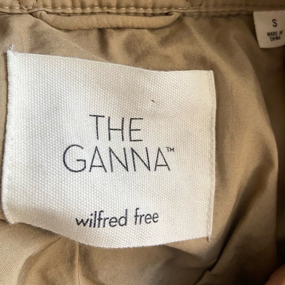 The Ganna Wilfred free tan merino wool shacket - Picture 2 of 6